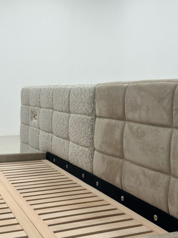Lawrence Bed