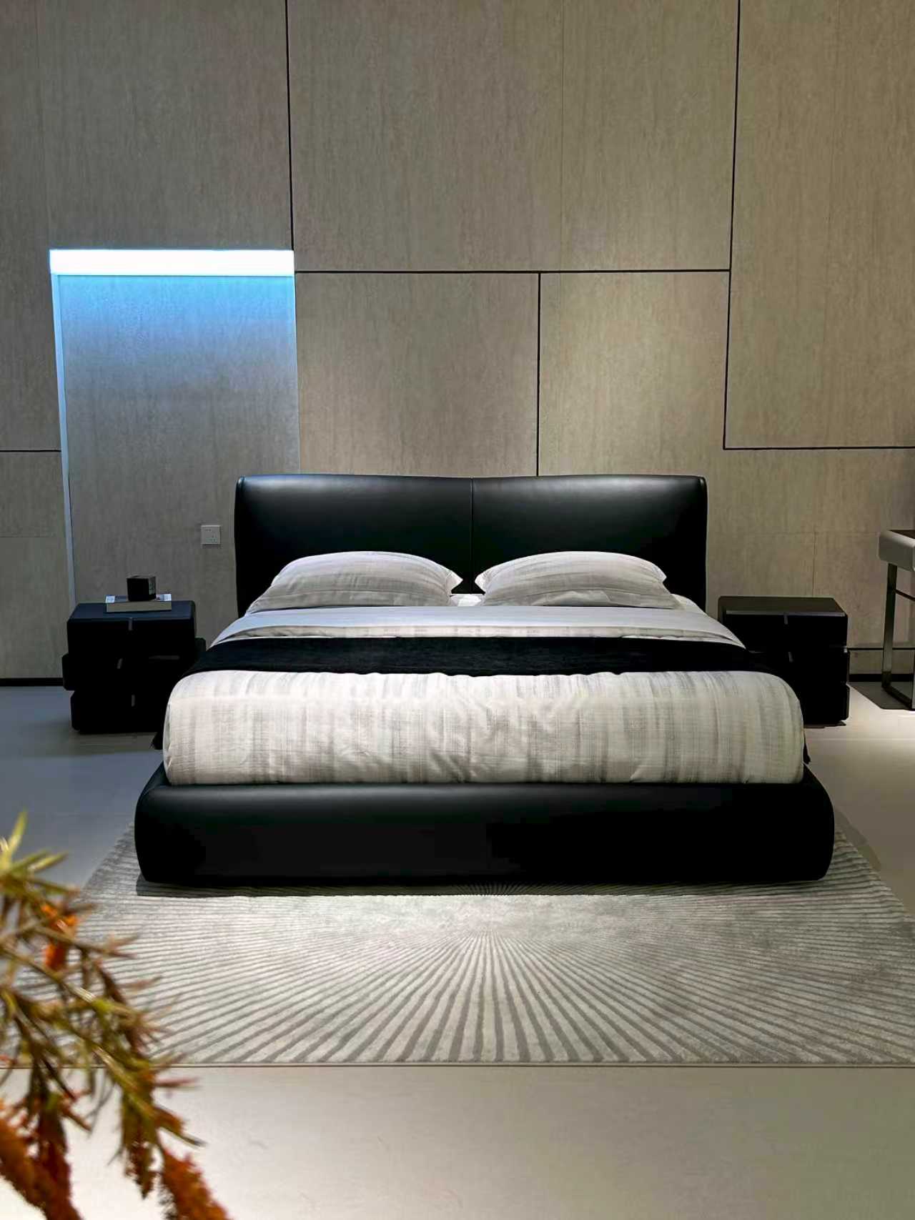 Heart‑Inspired Upholstered Bed - Image 2