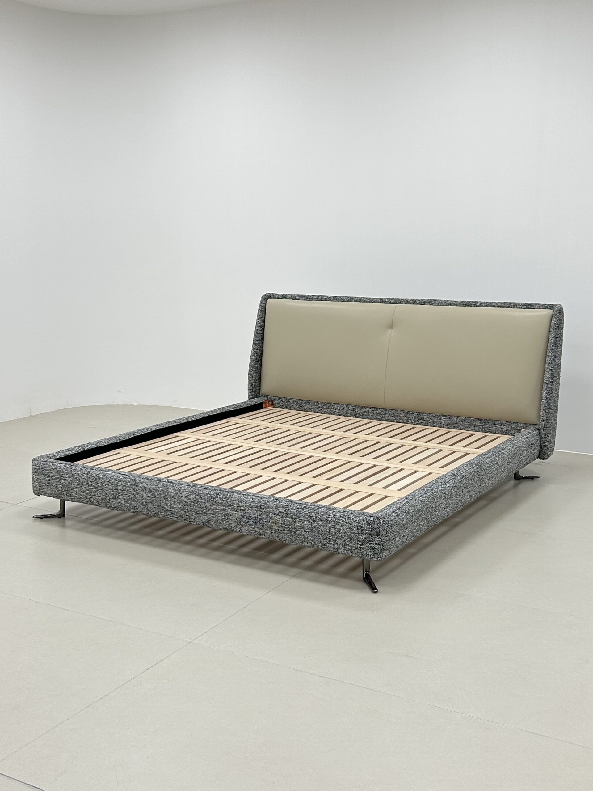 Spencer Bed - Image 3